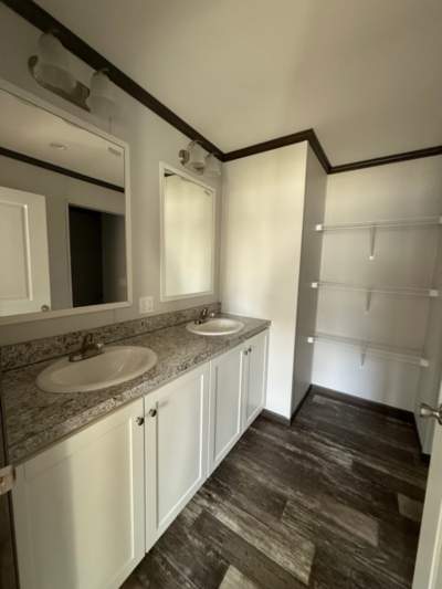 Spruce bathroom 3