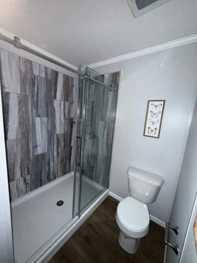 Willow Bathroom 2