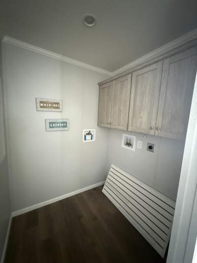 Willow Laundry Room