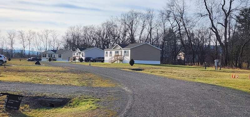 Rockview Estates - Driveway